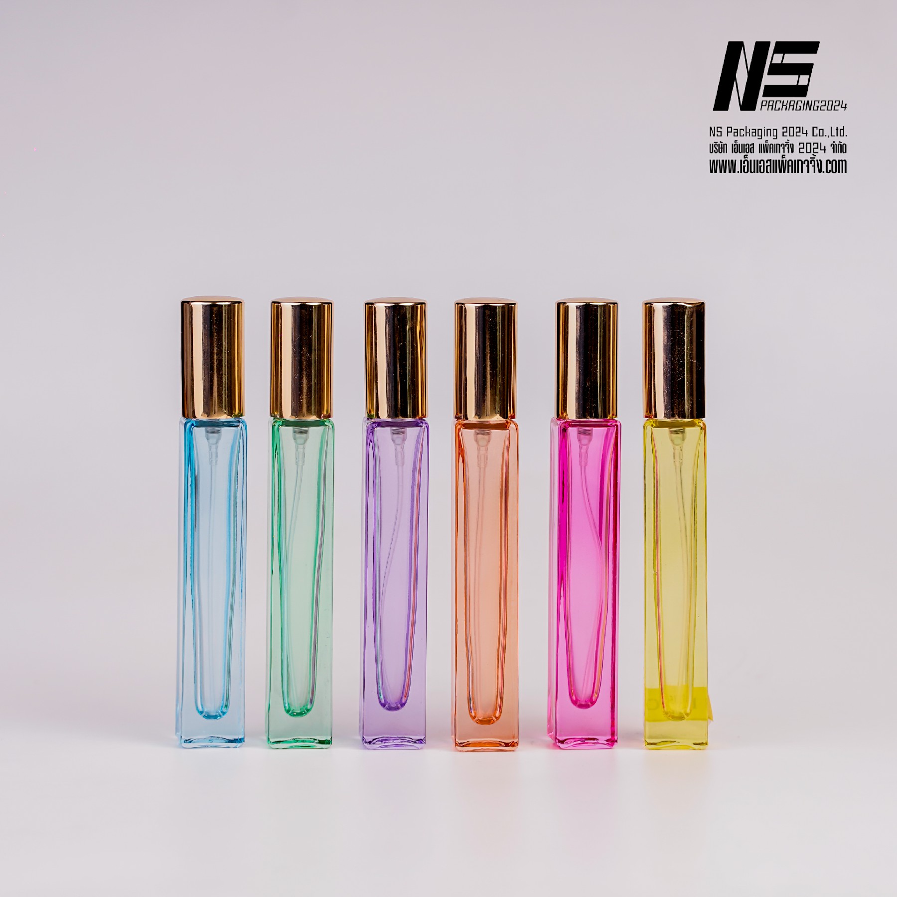 ขวดลูซี่สี ขวดเหลี่ยม คละ6สี 10 ml ฝาทอง. (1ใบ)