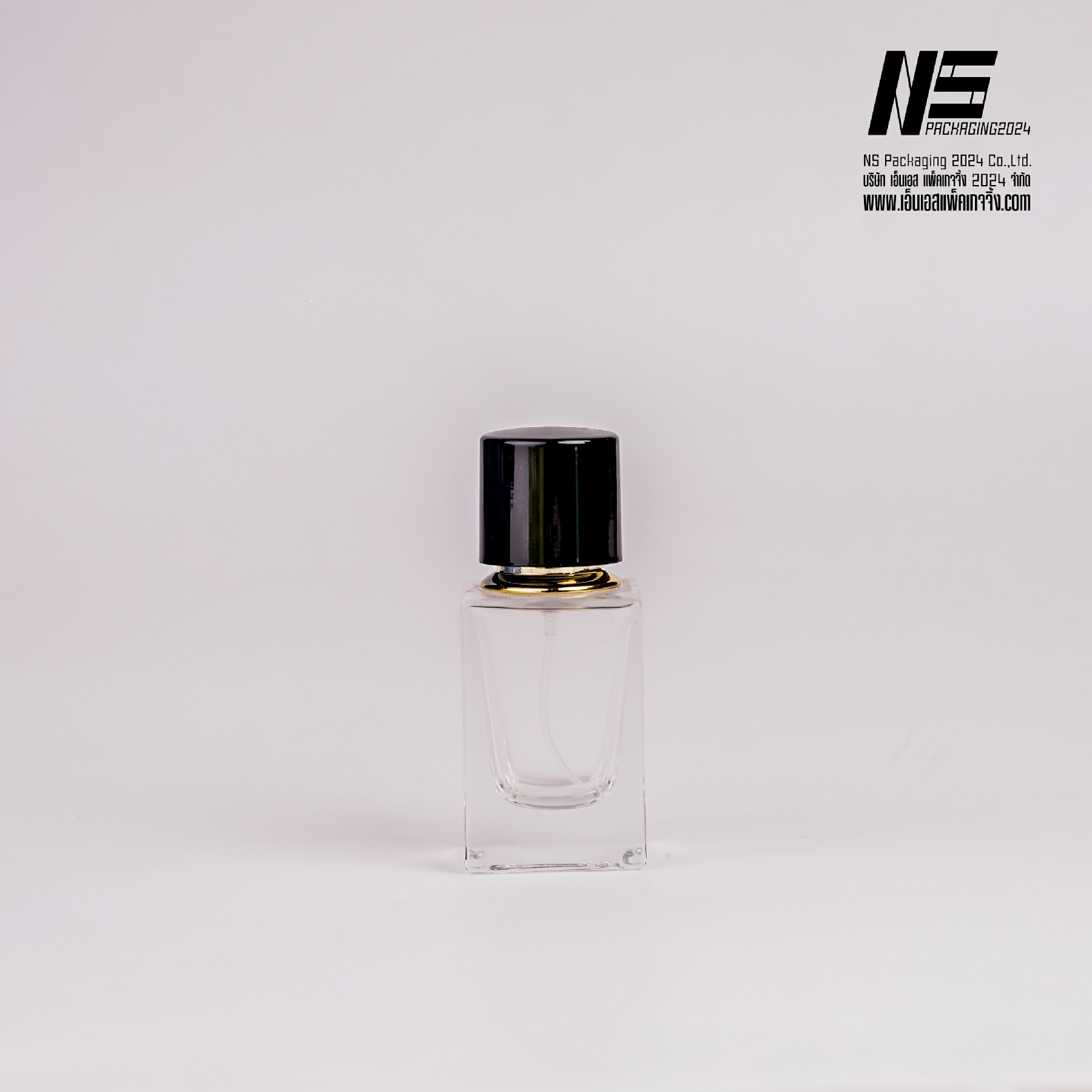 ขวดคูเออร์เหลี่ยม ฝาดำ 30ML. (1ใบ)