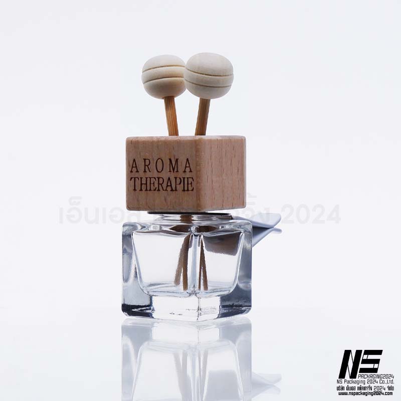 ขวดCar แบบเสียบช่องแอร์ 7ML. (1ใบ)
